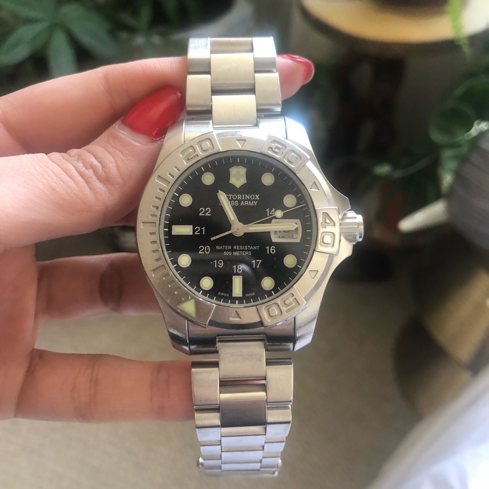Victorinox Swiss Army Stainless Steel Dive Watch